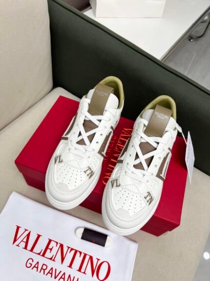 VALENTINO
