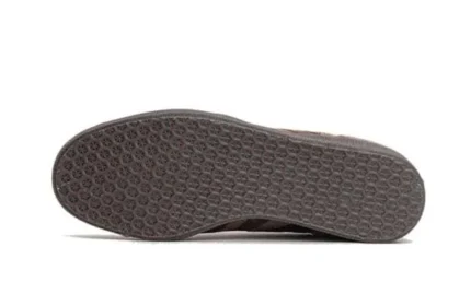 Gazelle Earth Strata