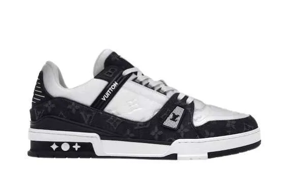 trainer-white-black-2-1