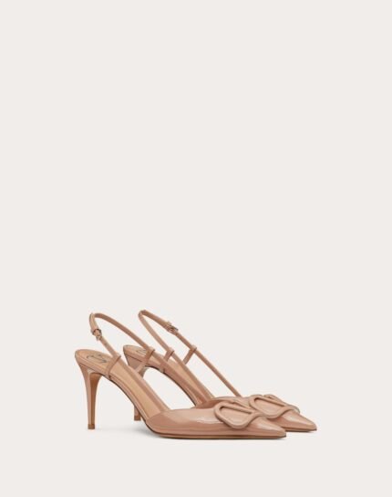 VLOGO SIGNATURE PATENT LEATHER SLINGBACK PUMP 80MM / 3.15 IN.