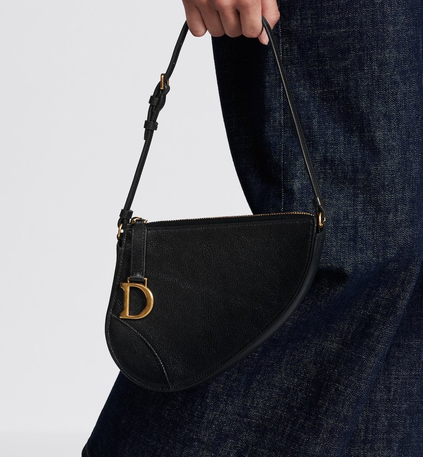 1ca280fda81fa54a267cfaa800f3290bb6118d84