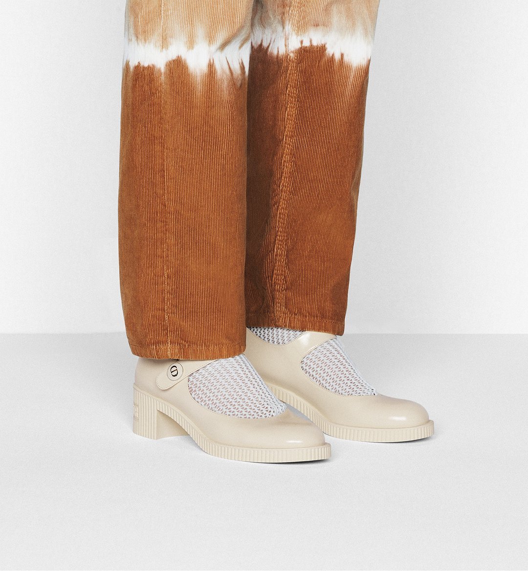 38ddd0fa73dd905c1263a111444b71ef61b0d3f8