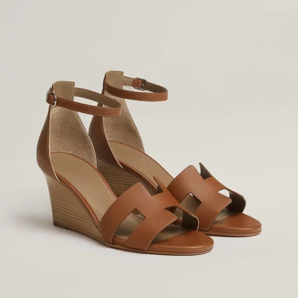 Legend sandal