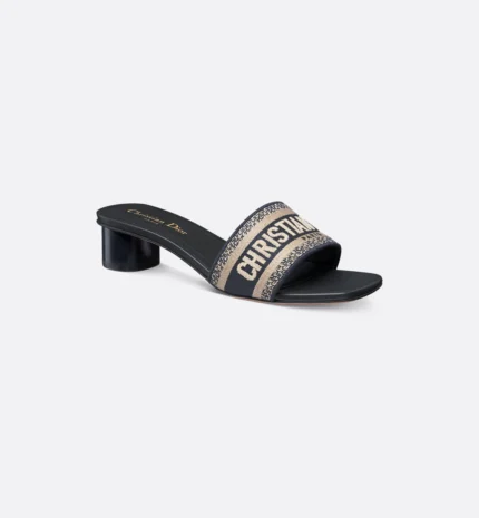 Dway Heeled Slide