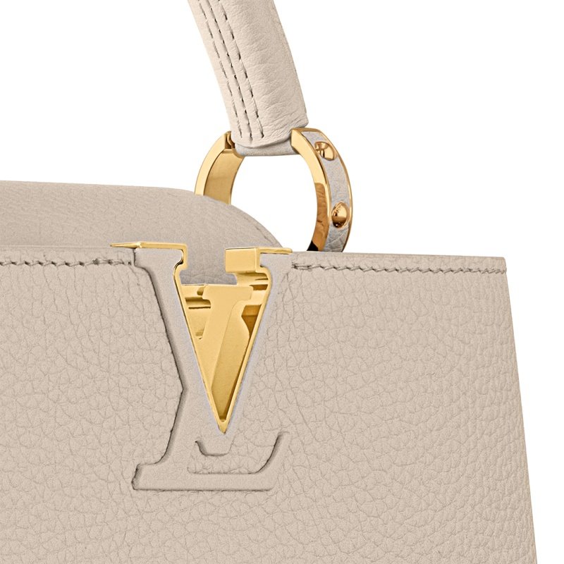 f265ee202ef4e135bf3201e16de258223c17bbff